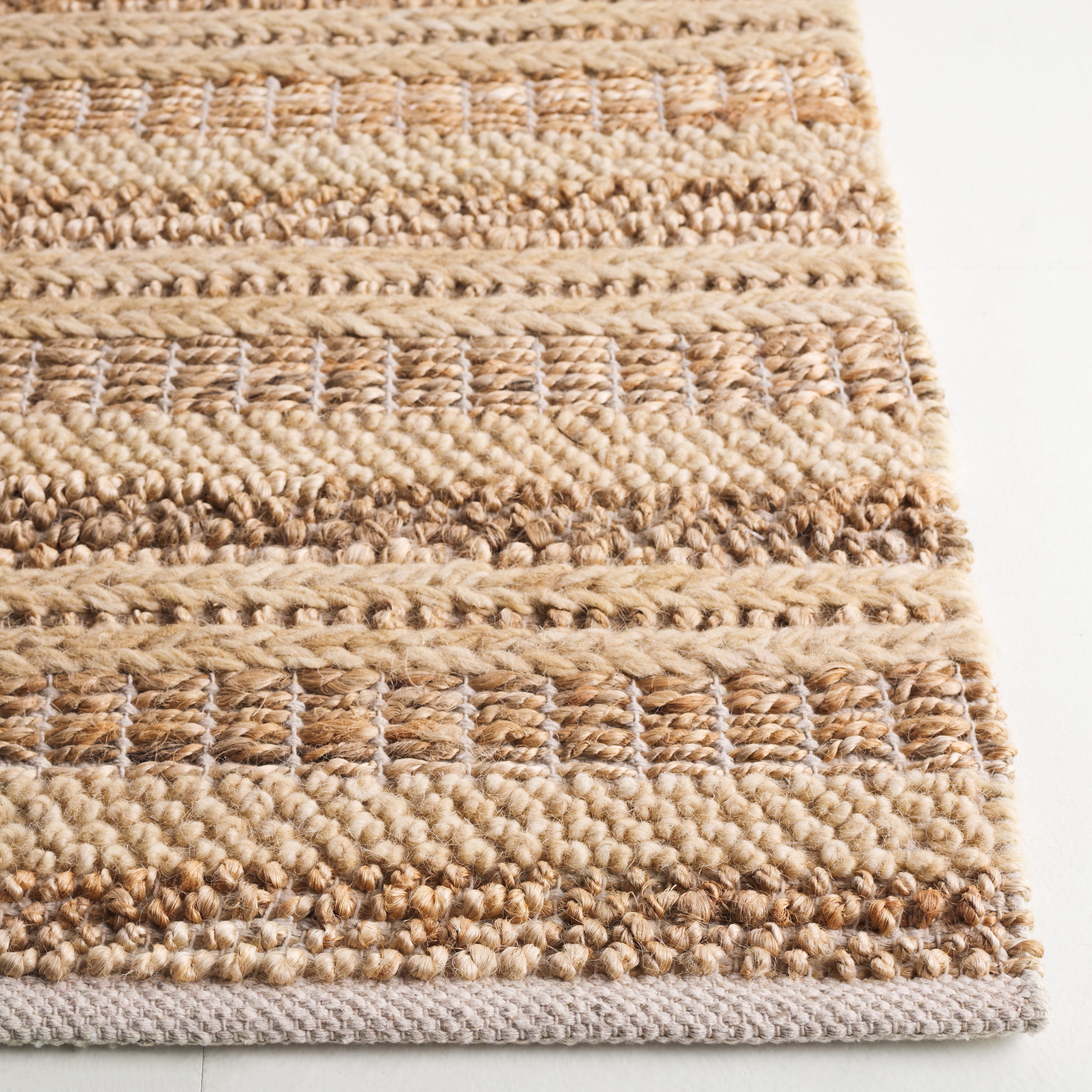 SAFAVIEH Natura Alecia Striped Area Rug, Natural/Beige, 4' x 6'