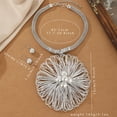 thumbnail image 2 of 2 piezas / conjunto Estilo de denim punk exagerado Conjunto de pendientes de collar colgante de flores grandes de alambre de aluminio amigable con el medio ambiente, 2 of 4