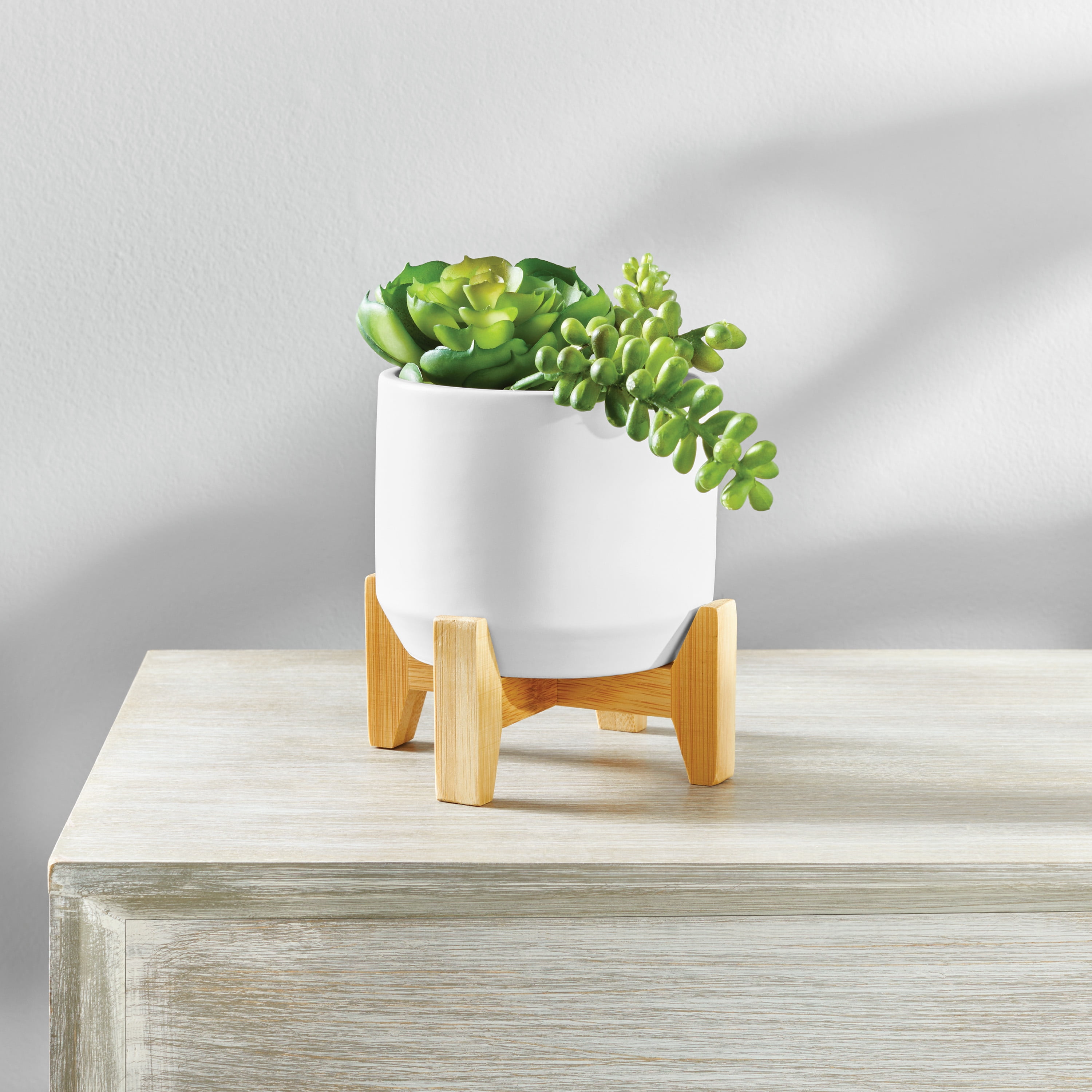 Mainstays 4IN White Ceramic Planter with Bamboo Stand