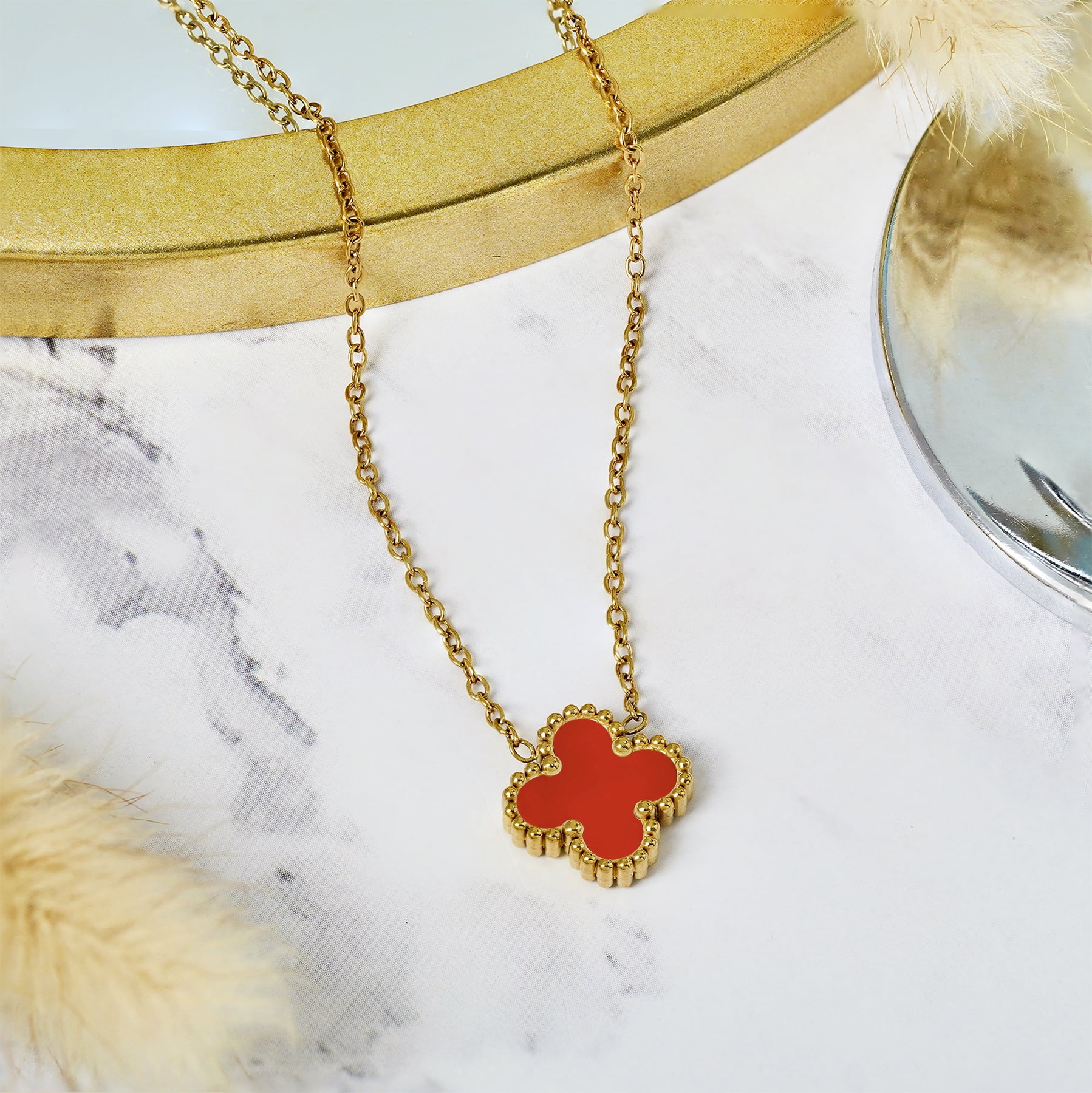 【TATIANA】Flower Bee Square Pendant Necklace★送料無料 14K YELLOW GOLD BEE CHARM ON 18