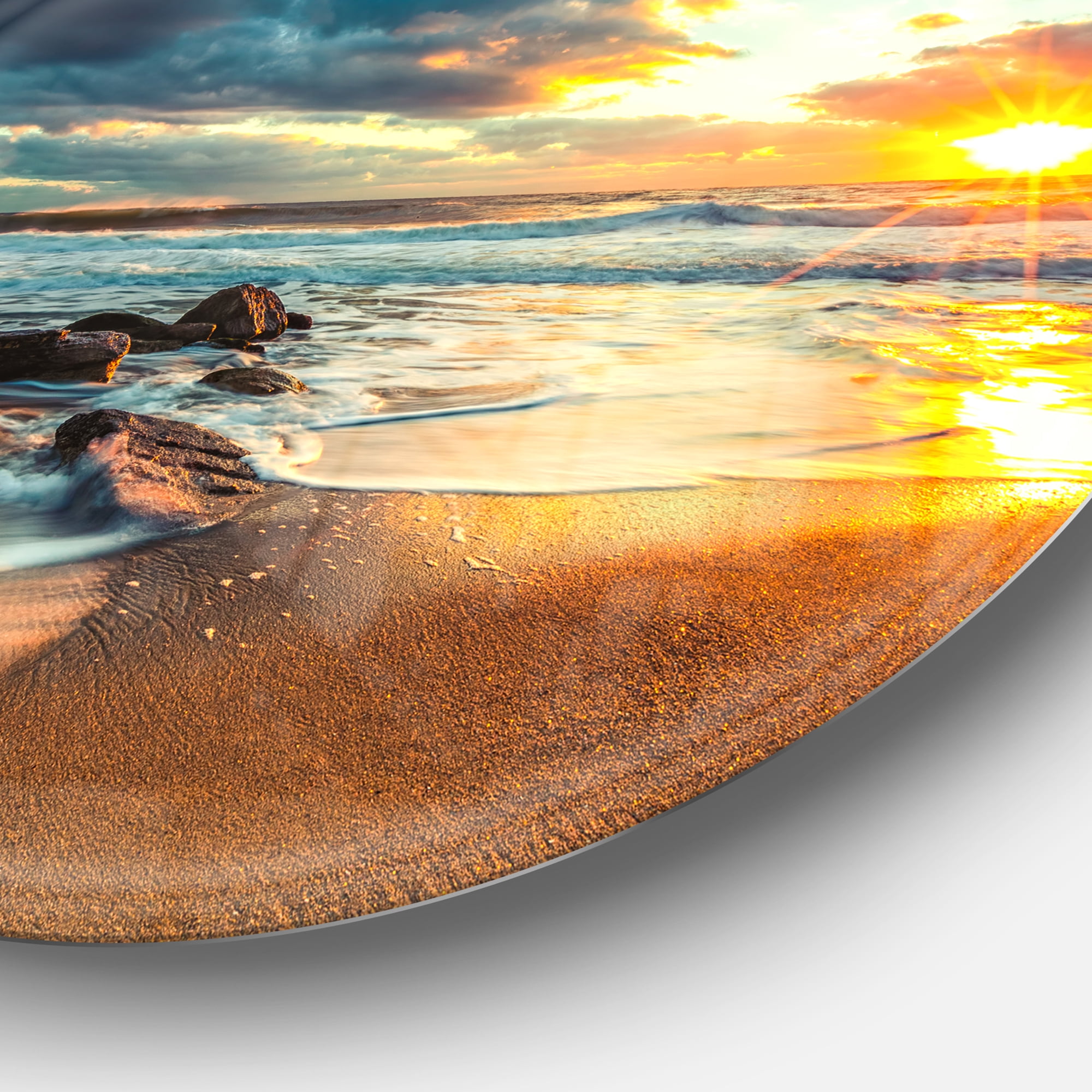 Designart Beautiful Cloudscape over the Sea' Beach Metal Circle Wall Art