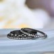 thumbnail image 3 of JeenMata Conjunto de Trío de Alianzas de Boda Armonizantes para Mujer en Oro Negro de 18 K sobre Plata, 3 of 8