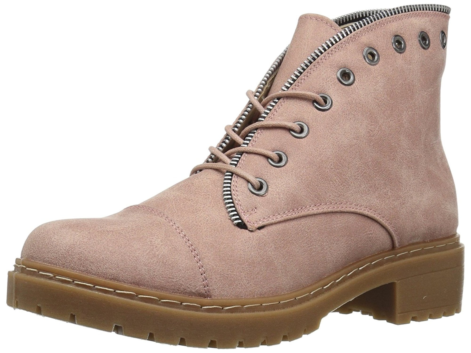 closed toe ankle boot