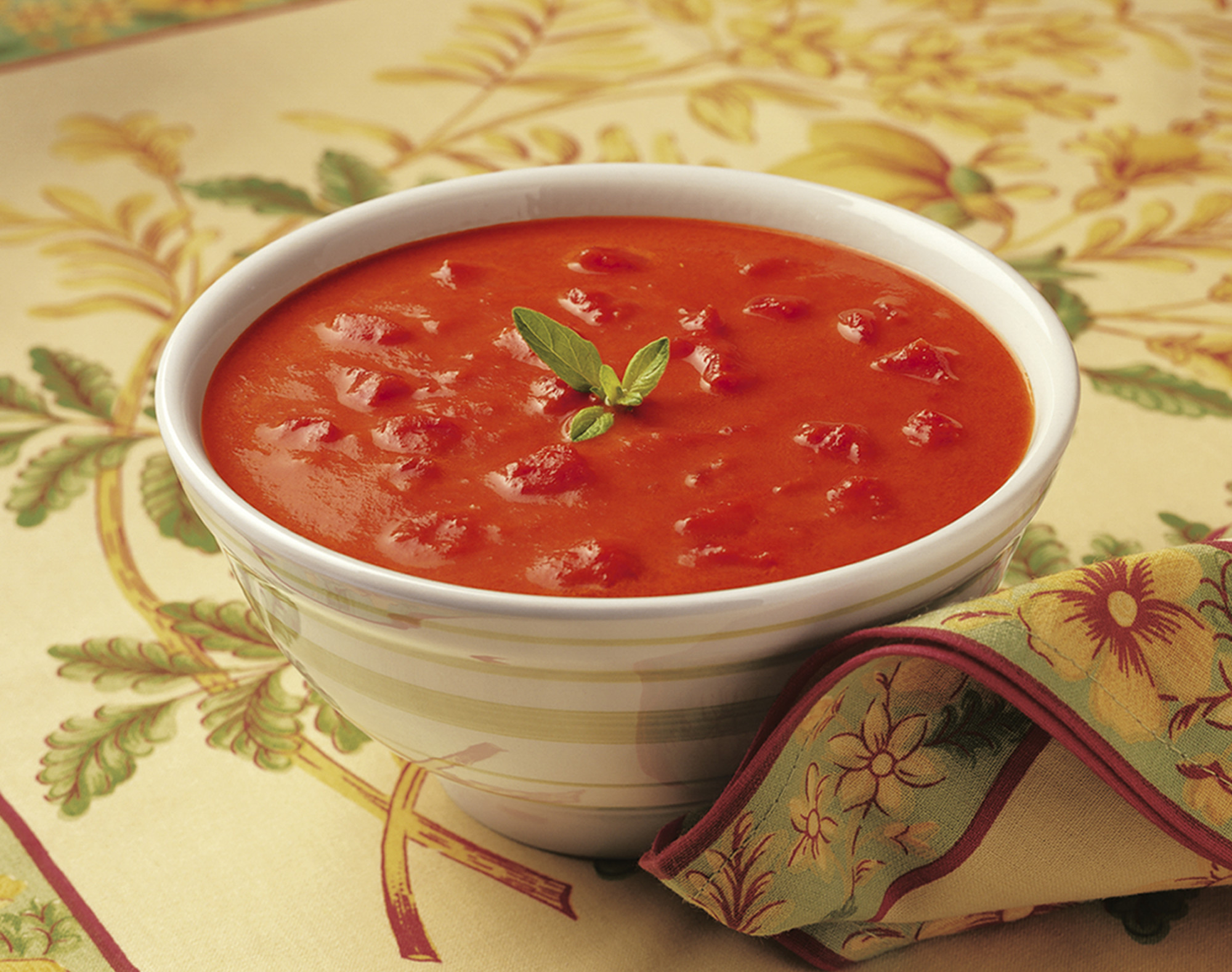 Amy’s Kitchen Soup, Organic Chunky Tomato Bisque Soup, Gluten Free, Canned Soup, 14.5 oz - image 3 of 8