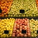 thumbnail image 4 of WORGEOUS 3PCS Frutas Verduras Etiqueta de precio Etiqueta de estante Soporte de exhibición Práctico Tablero de precios, 4 of 7