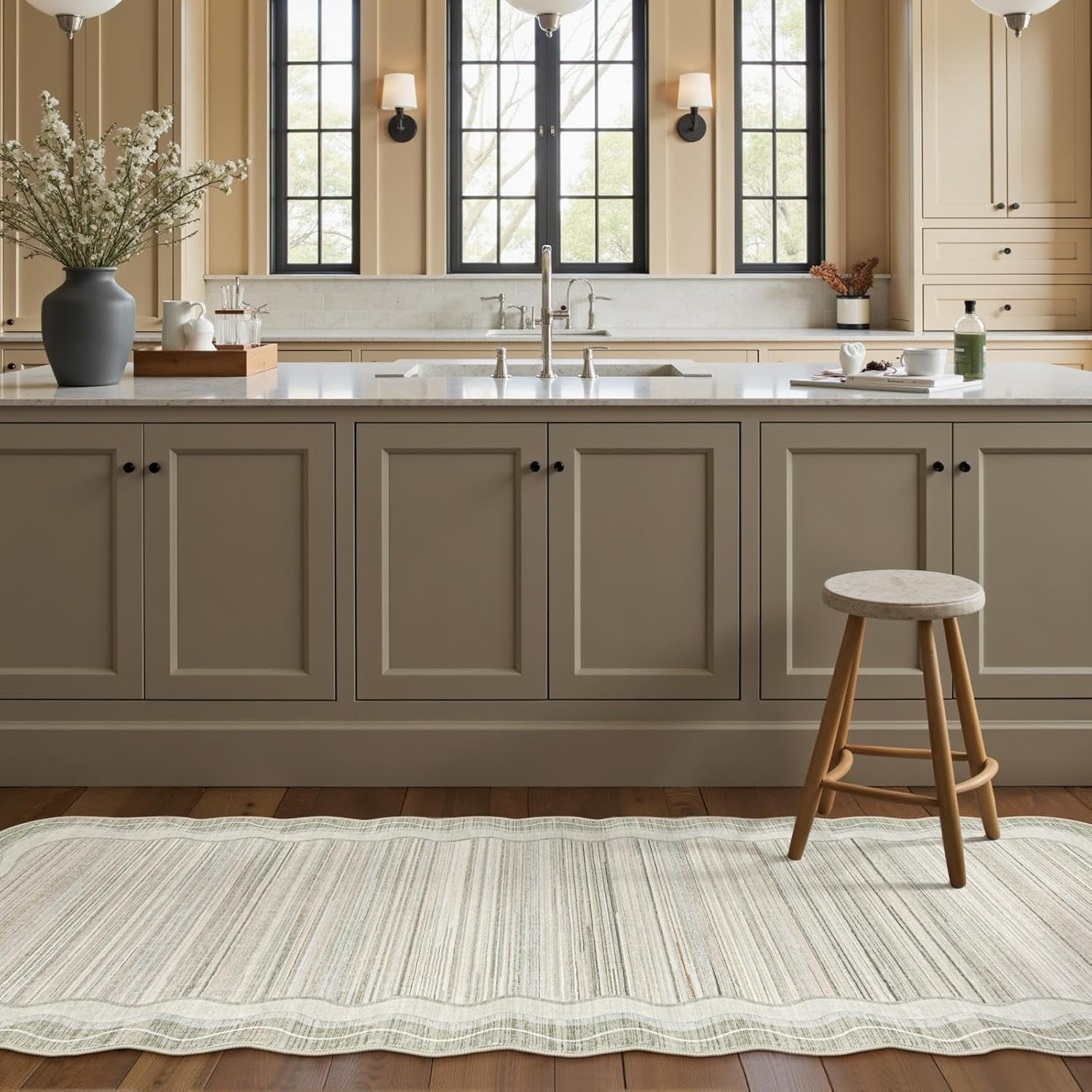 Wonnitar 2.6'x8' Scalloped Striped Hallway Runner Rug, Washable Kitchen Runner Rug, Soft Low Pile Beige Indoor Accent Rug for Entryway, Bathroom, Bedroom, Laundry