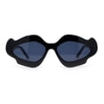 thumbnail image 2 of Womens Unique Nouveau Groovy Haze Cat Eye Plastic Sunglasses All Black, 2 of 4