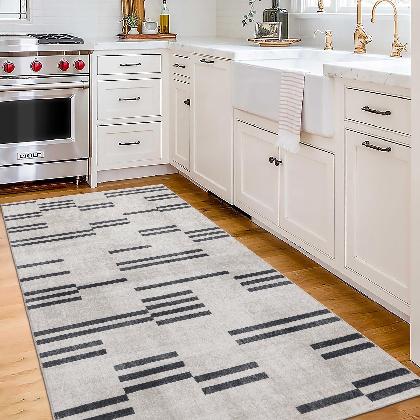 ReaLife Rugs Machine Washable Area Rug Runner - Living Room Bedroom Bathroom Kitchen Entryway Office - Padded Low Pile Stain Resistant Premium - Modern Geometric - Loki - Beige & Black 2'6" x 8'