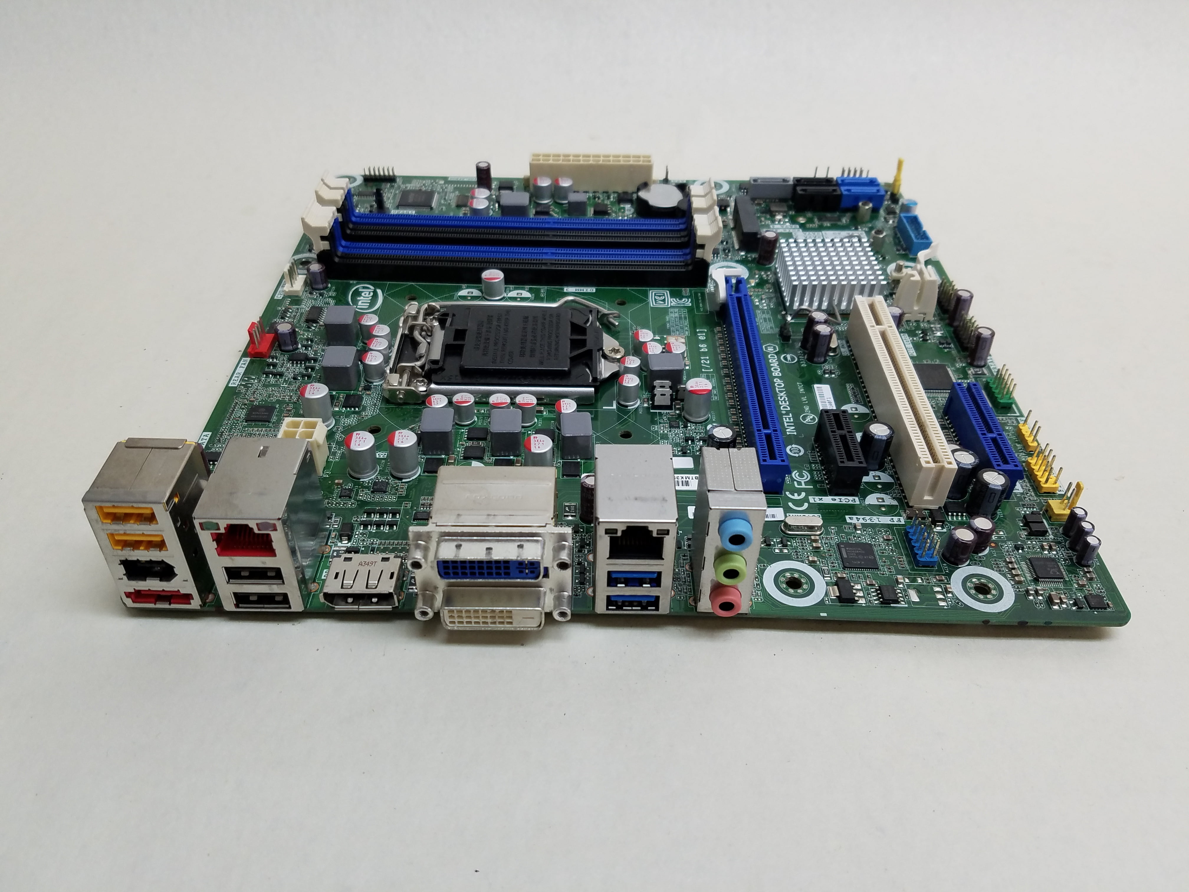 Intel DQ77MK LGA 1155//Socket H2 DDR3 SDRAM Desktop Motherboard