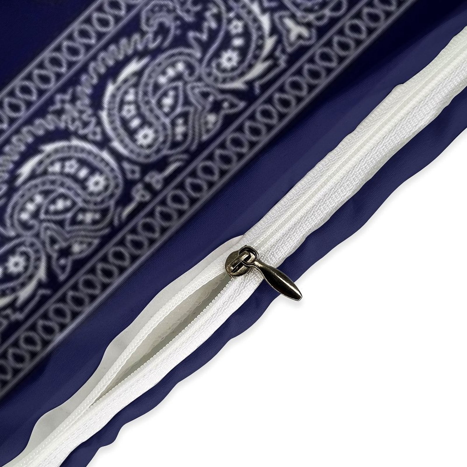 3 Pcs Soft Bedding Set, Includes 1 Duvet Cover with Zipper And 2 Pillow Shams,Bandana Blue King(102"×90")