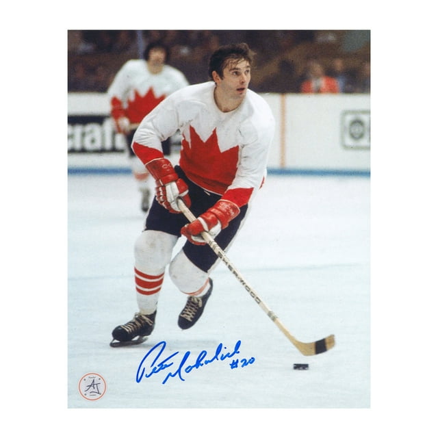 Pete Mahovlich Autographed Team Canada 1972 Summit Series 8x10 Photo