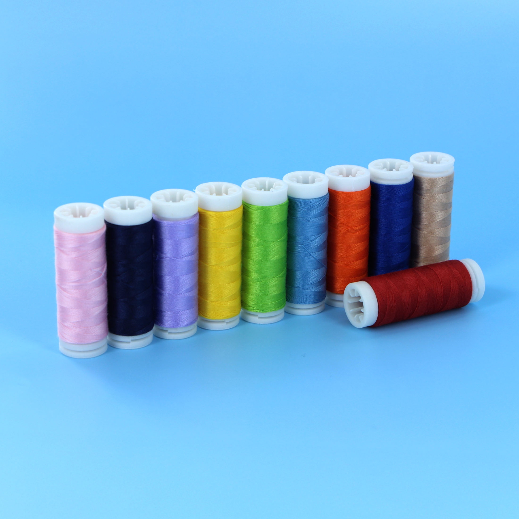 Gutermann Value Pack, Bright,- 10 Shades, 128m (140 yds), 16.51 cms (6.5 in) H x 12.7 cms (5 in) W x 2.54 cms (1 in) D