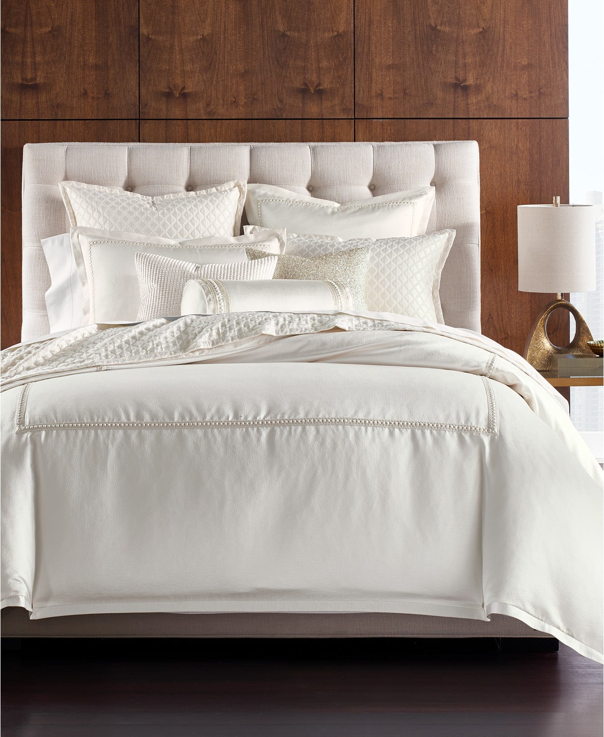 Hotel Collection Luxe Border Cotton King Duvet Cover, 110 Inches x 96 Inches, Ivory (New without