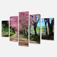 thumbnail image 2 of Design Art - Sentier des Fleurs de Cerisier à Chiang Mai, 2 of 3