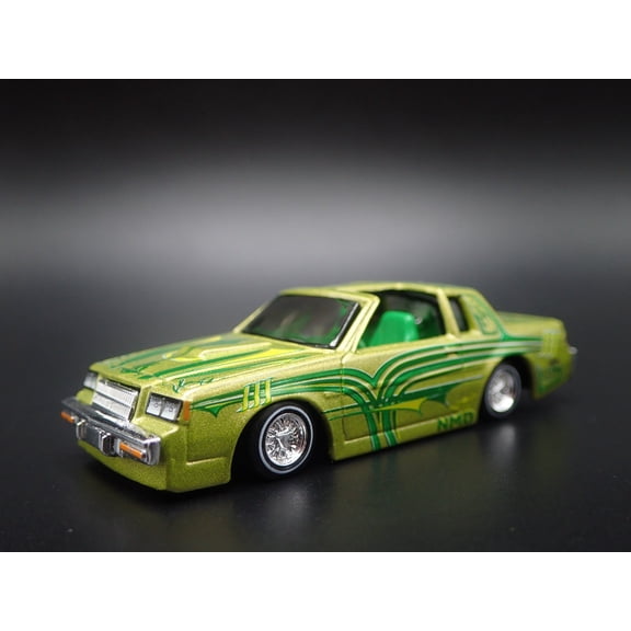 Open Box 1987 87 BUICK REGAL T-TYPE LOWRIDER ADJUSTABLE SUSPENSION 1:64 DIECAST MODEL CAR