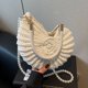 thumbnail image 3 of Bolso Bandolera Con Cadena Perlas Hombro Playa Tejido A Mano Concha Mujer () Blanco, 3 of 8