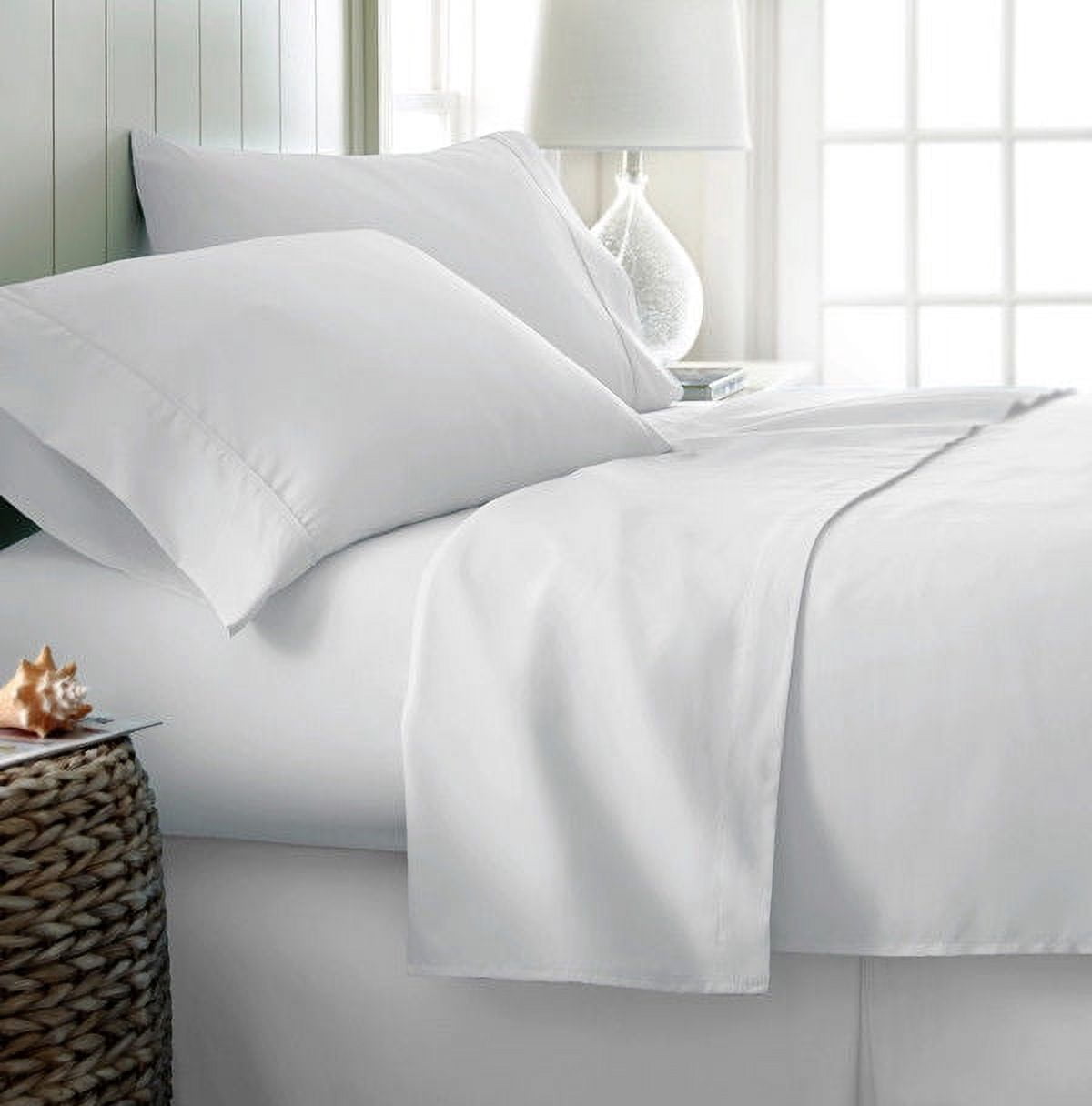 4-PC White Full Eco-Friendly Premium Bed Sheet Set, Deep Pocket and Ultra Soft Solid Sheets Made of Viscose from Natural Bamboo