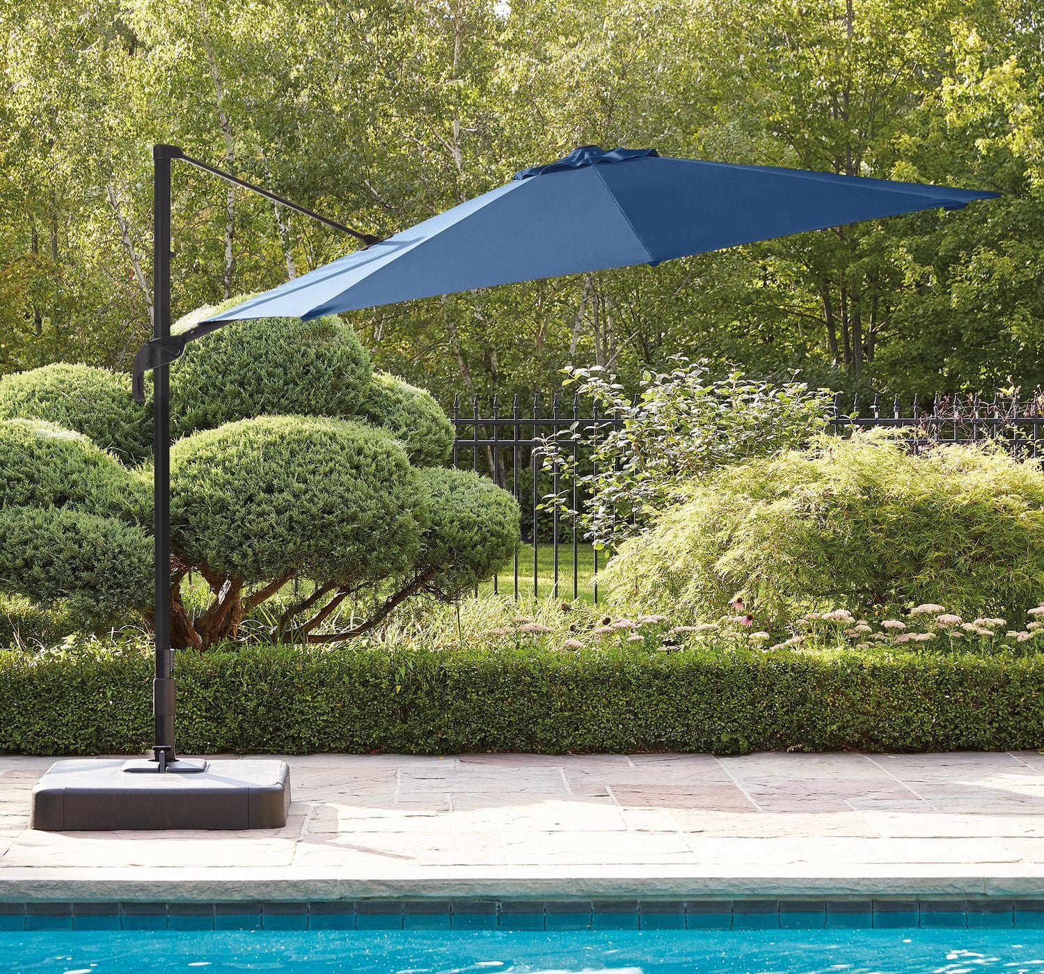 hometrends 10 ft. Round Offset Umbrella & Base