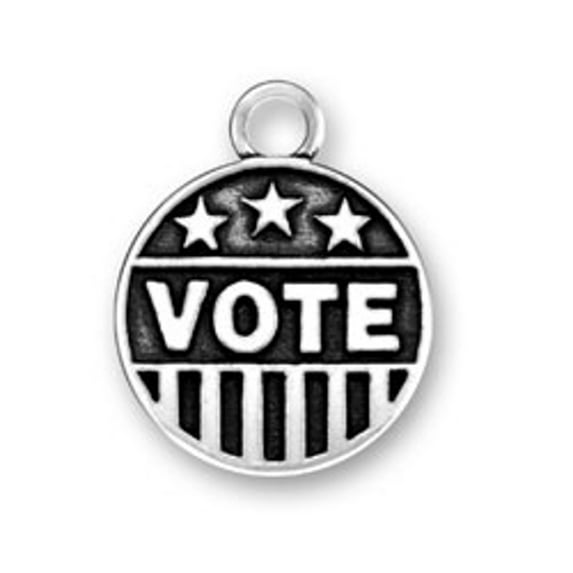 Sterling Silver 24" .8mm Box Chain VOTE Word Message Pendant Necklace Stars And Stripes