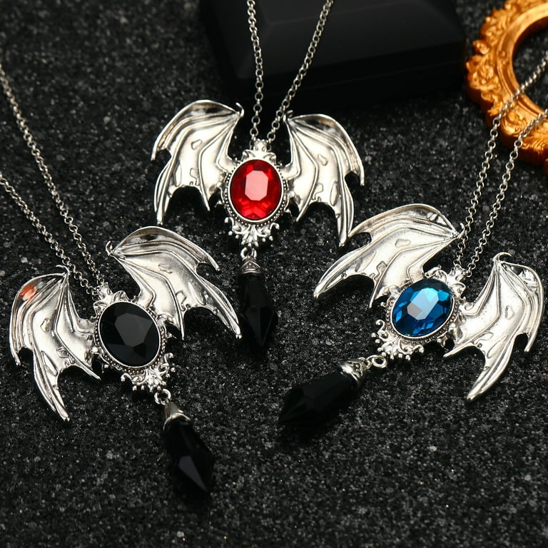 MISS RIGHT Gothic Bat Choker Necklace, Victorian Necklace, Vampire