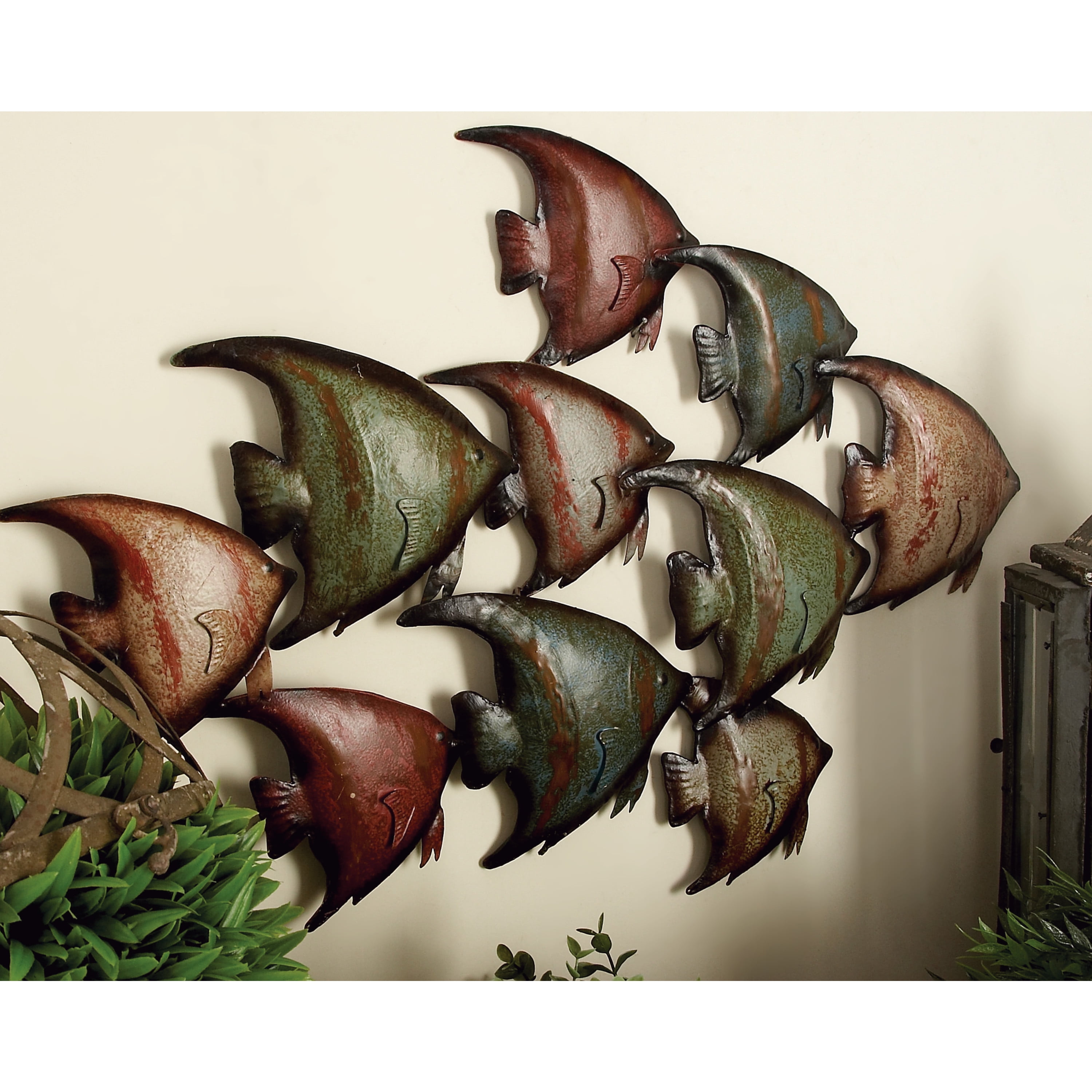 DecMode Multi Colored Metal Indoor Outdoor Fish Wall Decor