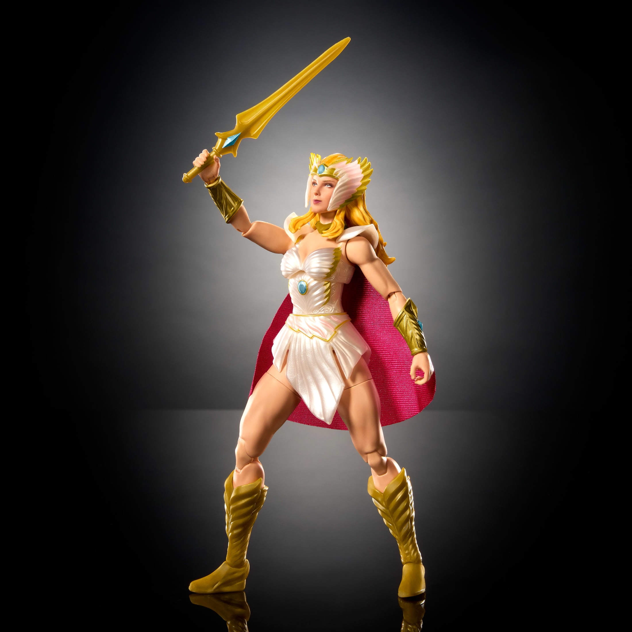 Masters of the Universe Masterverse New Etheria She-Ra Action Figure 7-inch Design