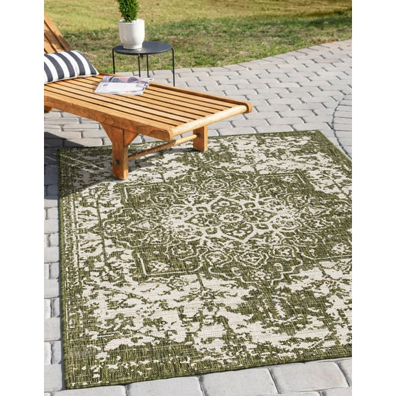 Rugs.com Jill Zarin Outdoor Collection Rug – 6' x 9' Green Flatweave Rug Perfect For Bedrooms, Dining Rooms, Living Rooms