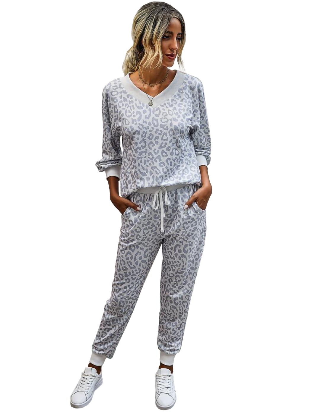 Famulily Womens Leopard Print Pyjama Sets Comfy 2 Piece Loungewear Set Jogging Bottoms and Tops with Pockets