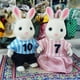 thumbnail image 3 of Vestido Accesorios para casa de muñecas 1:12 Ropa de la familia de animales del bosque Ropa de moda para uso diario Conjuntos casuales Chaleco Camisa Falda Pantalones para muñeca, 3 of 5
