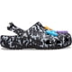 thumbnail image 5 of Zuecos Clásicos Crocs para Niños con Diseño Gráfico Negro y Blanco Talla 5 para Niños Pequeños, 5 of 6