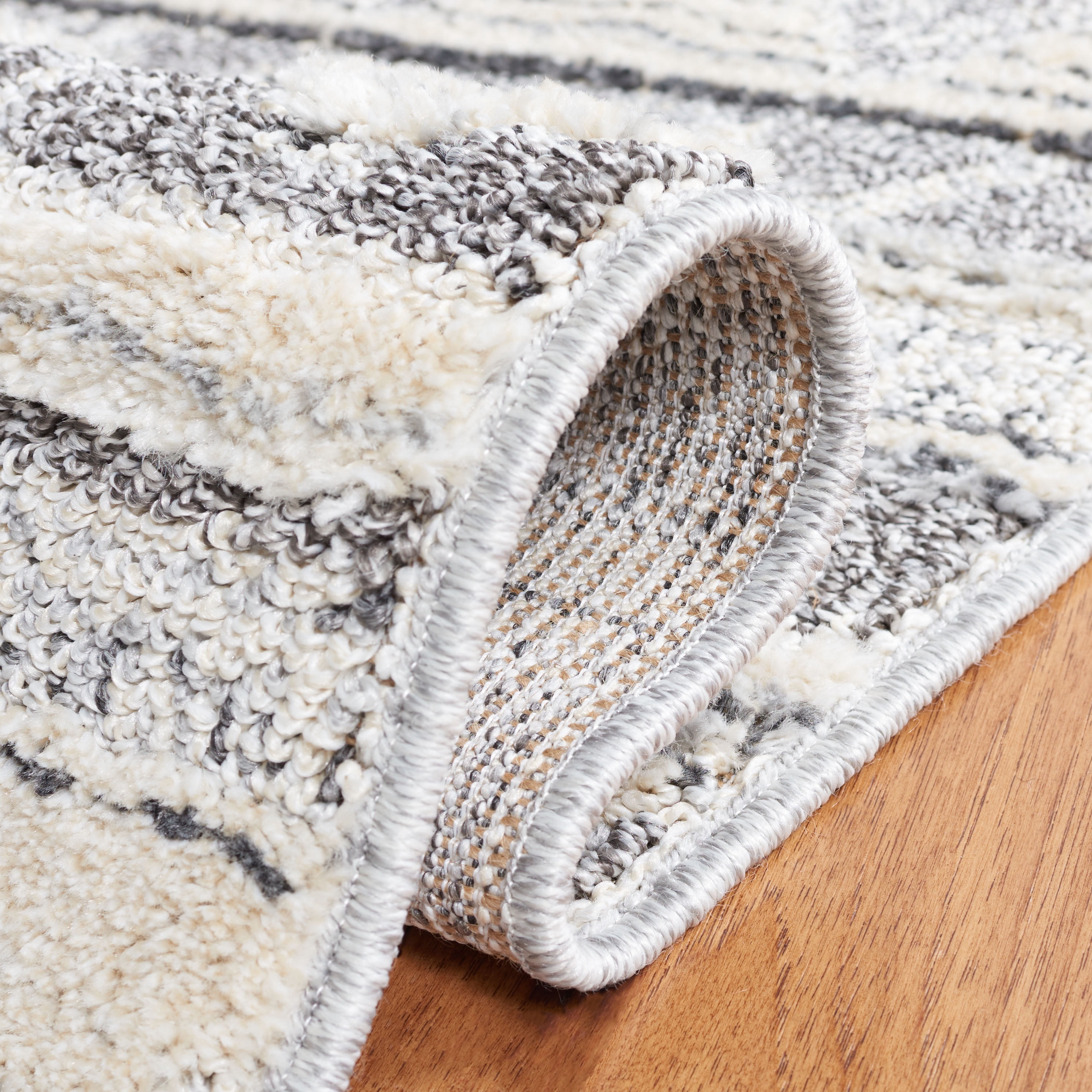 SAFAVIEH Martha Stewart Lucia Shag Area Rug, Ivory Grey/Dark Grey, 6'7" x 9'
