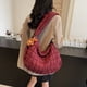 thumbnail image 2 of Bolso Hombro Acolchado Carryall Puffer Mano para Mujer, 2 of 9