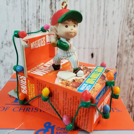 1992 Holiday Are a Hit Whole Grain Wheaties (Kitchen)