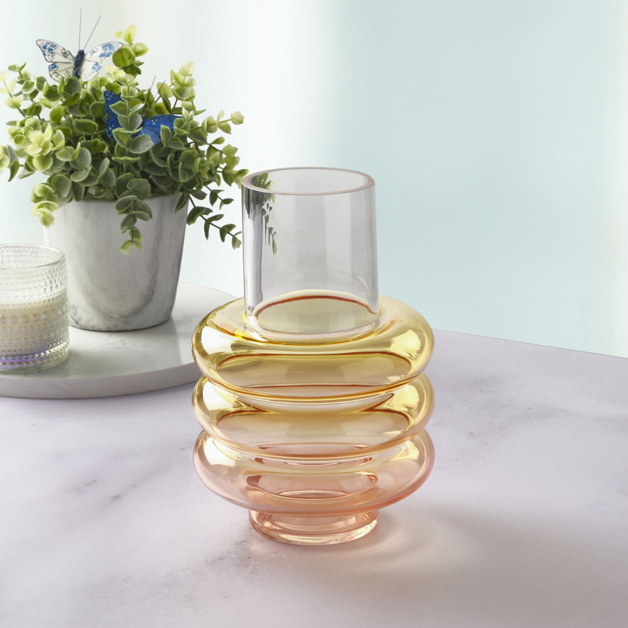 Dolly Parton 7.87 in 2-Tone Colored Vase