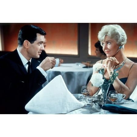 Rock Hudson And Doris Day In Pillow Talk 24x36 Poster Walmart