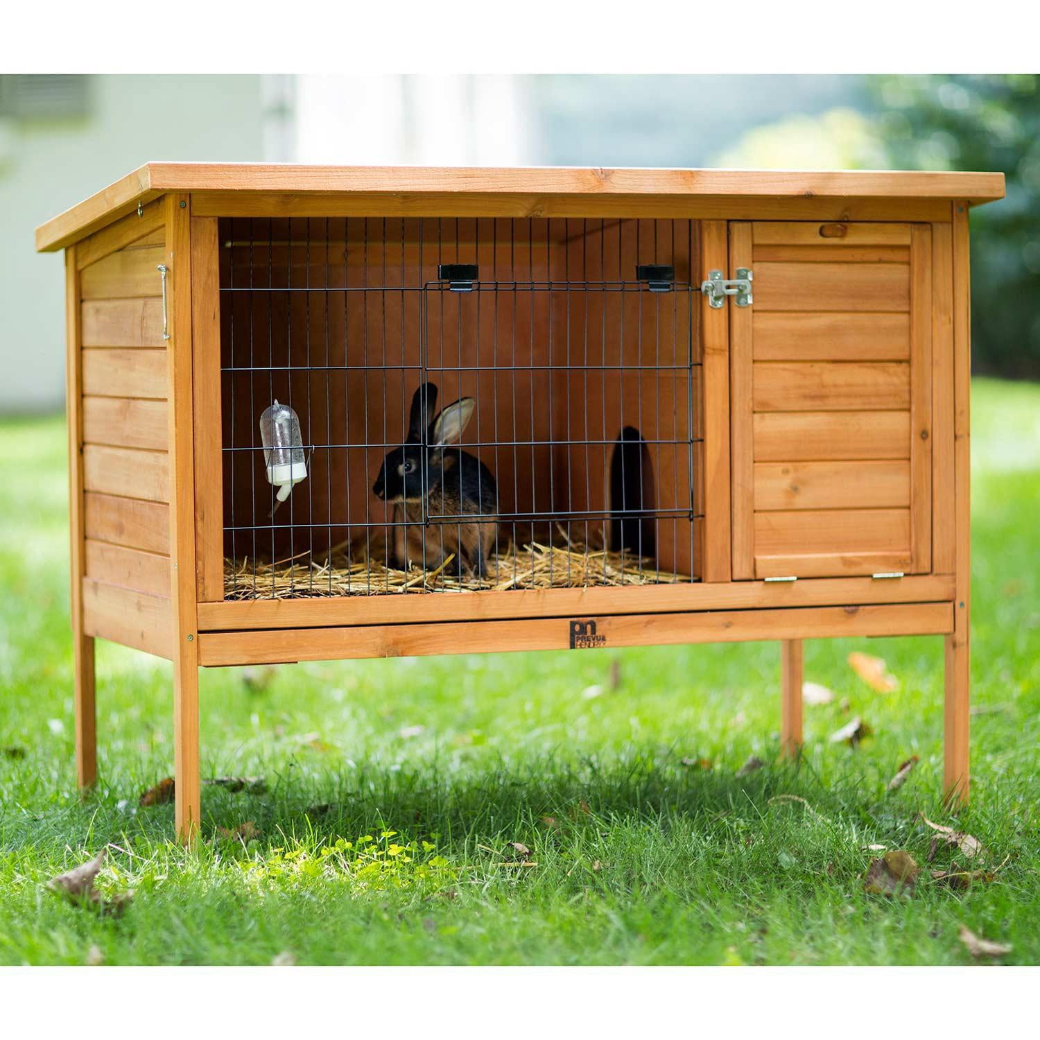 Prevue Pet Products Rabbit Hutch, Small