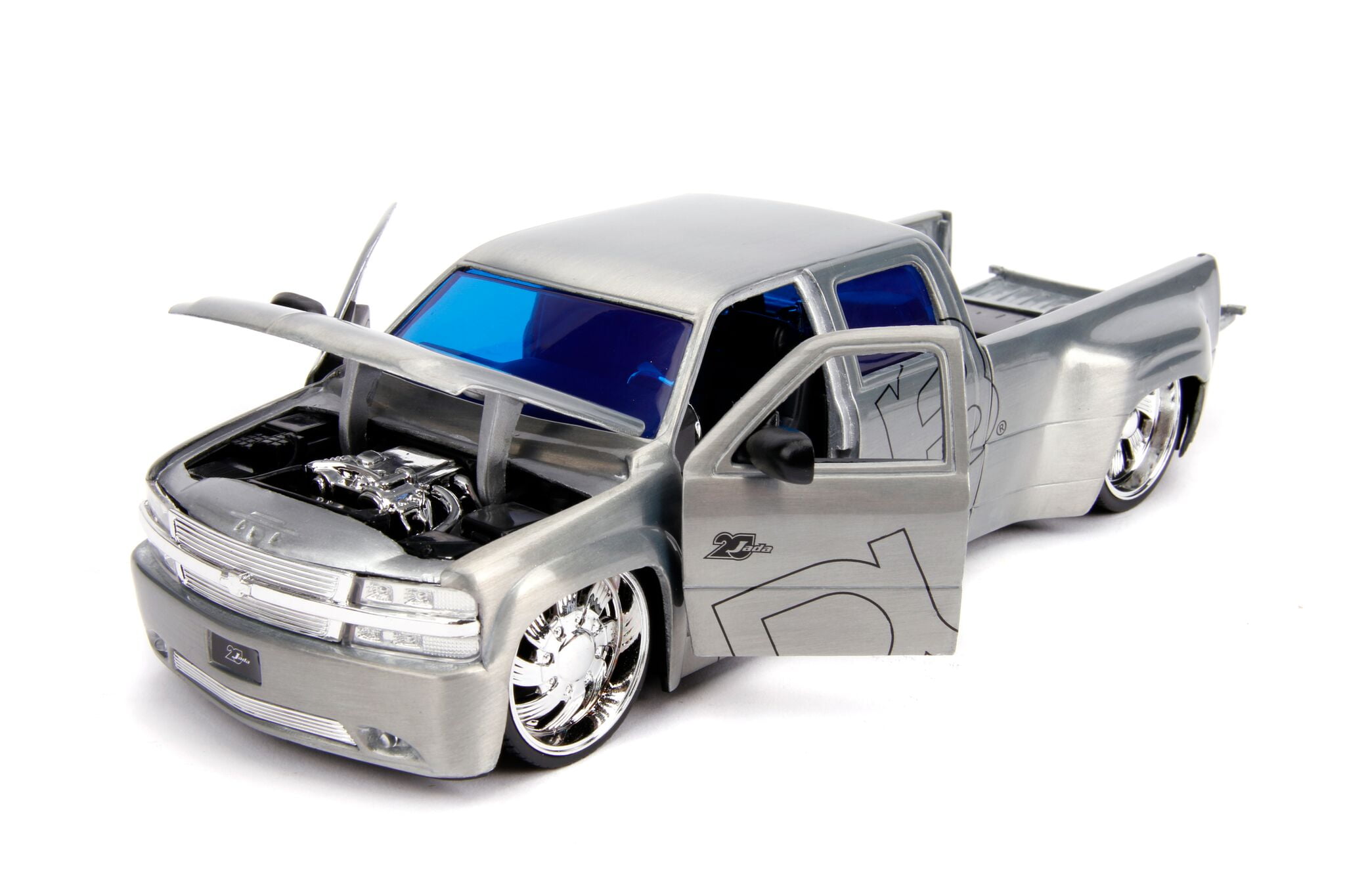 Jada Toys 1:24 Scale 20th Anniv '99 Chevy Silverado Dooley