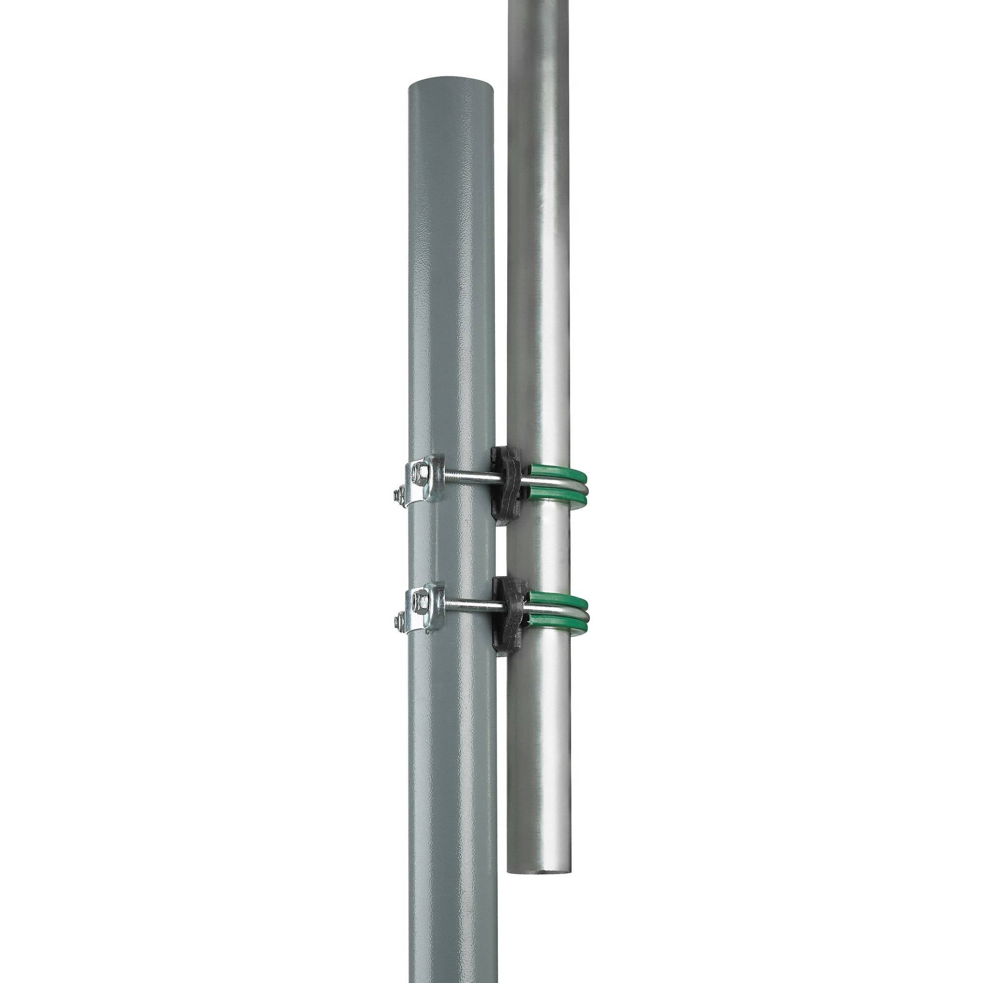 Pole fits for poles up to 1" diameter, and up to 1.5" diameter leg