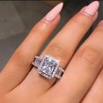 thumbnail image 2 of Anillo cuadrado brillante de circonita con diamantes de imitación de Color plateado para mujer, nuevas encantadoras temperamento, regalo de joyería Premium para fiesta de boda para mujer, 2 of 4