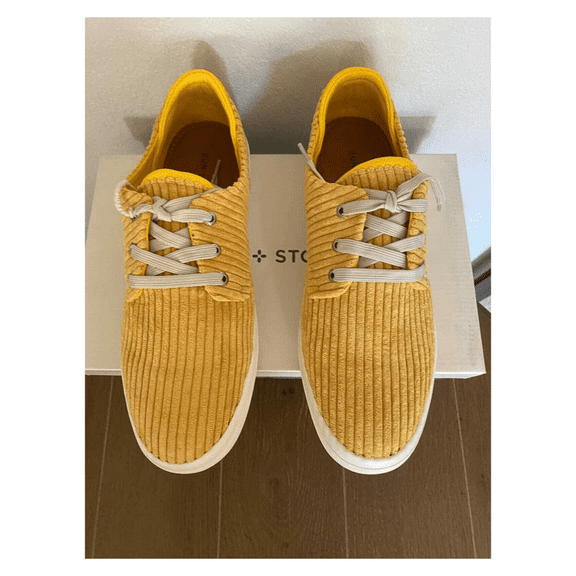 Sun Stone Men's Lace Up Quarter Right Sneakers, Kiva Yellow, Size 9M