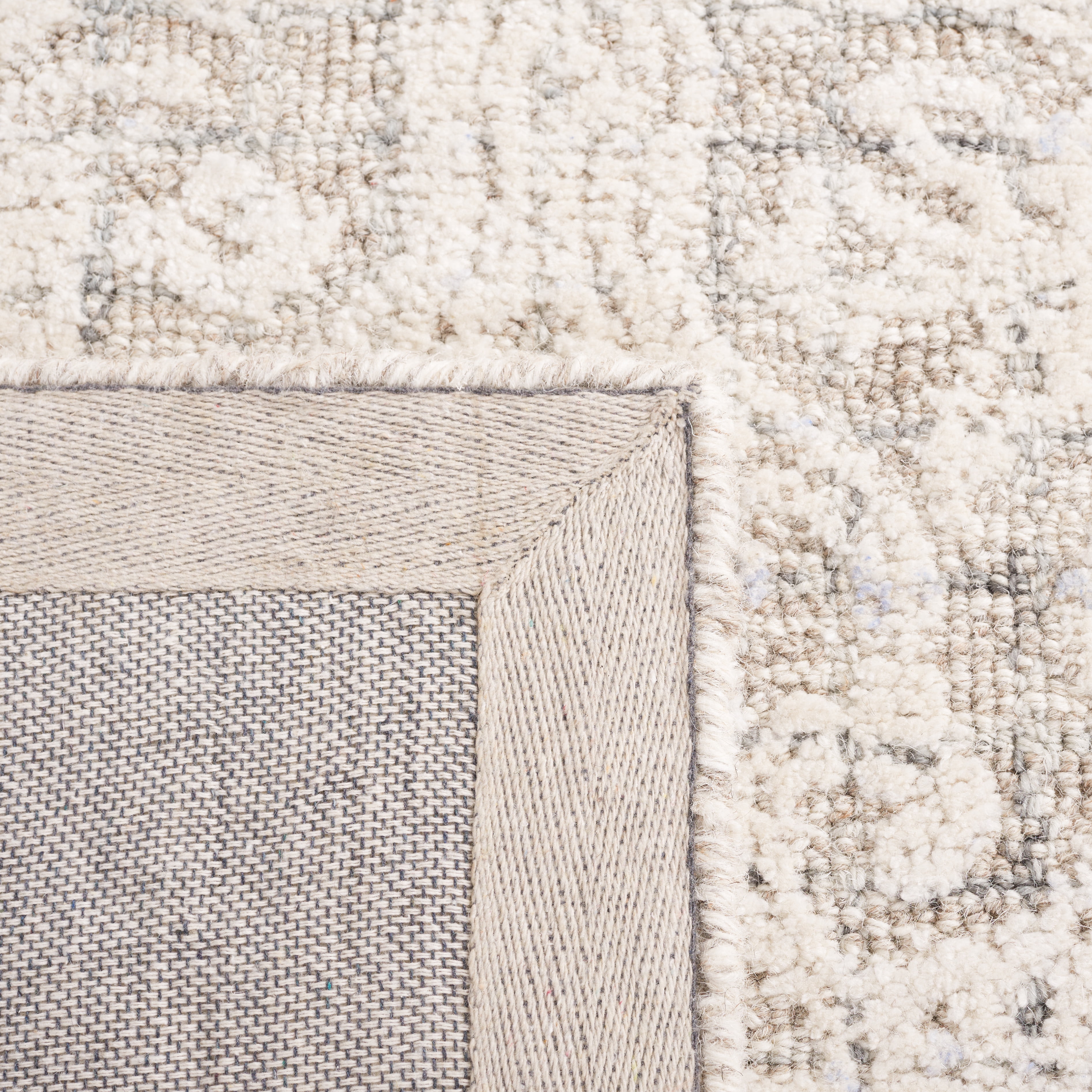 SAFAVIEH Metro Aideen Distressed Runner Rug, Beige/Ivory, 2'3" x 9'