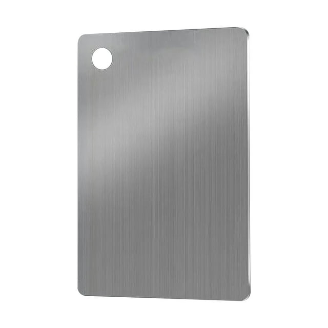 Tabla de cortar de acero inoxidable de doble cara para cocina, ideal para carne, verduras y frutas, con orificio para colgar. Apta para lavavajillas. Superficie de corte no porosa y resistente a los