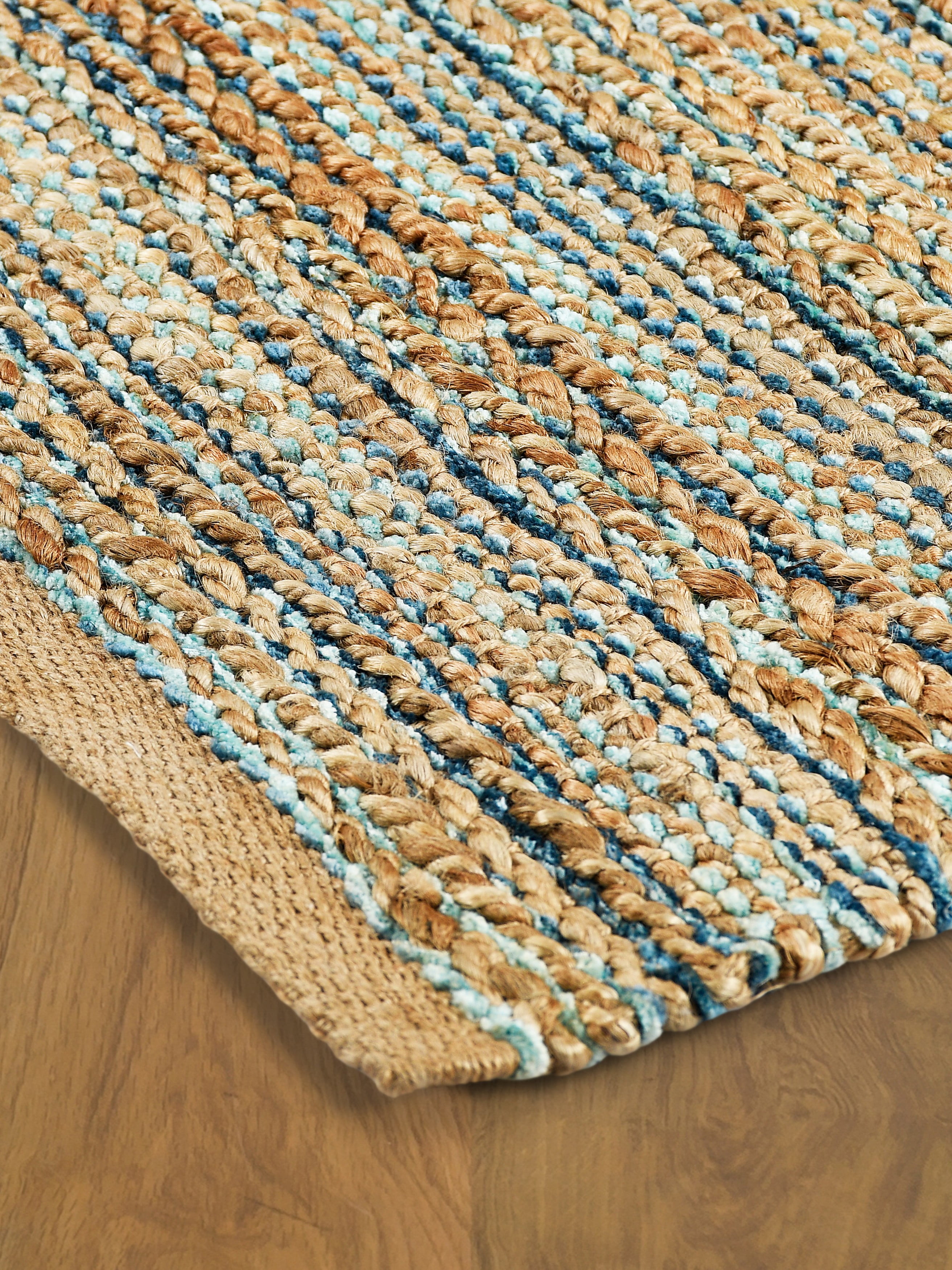 Desert Fields Contemporary Handwoven Natural Jute and Chenille Area Rug