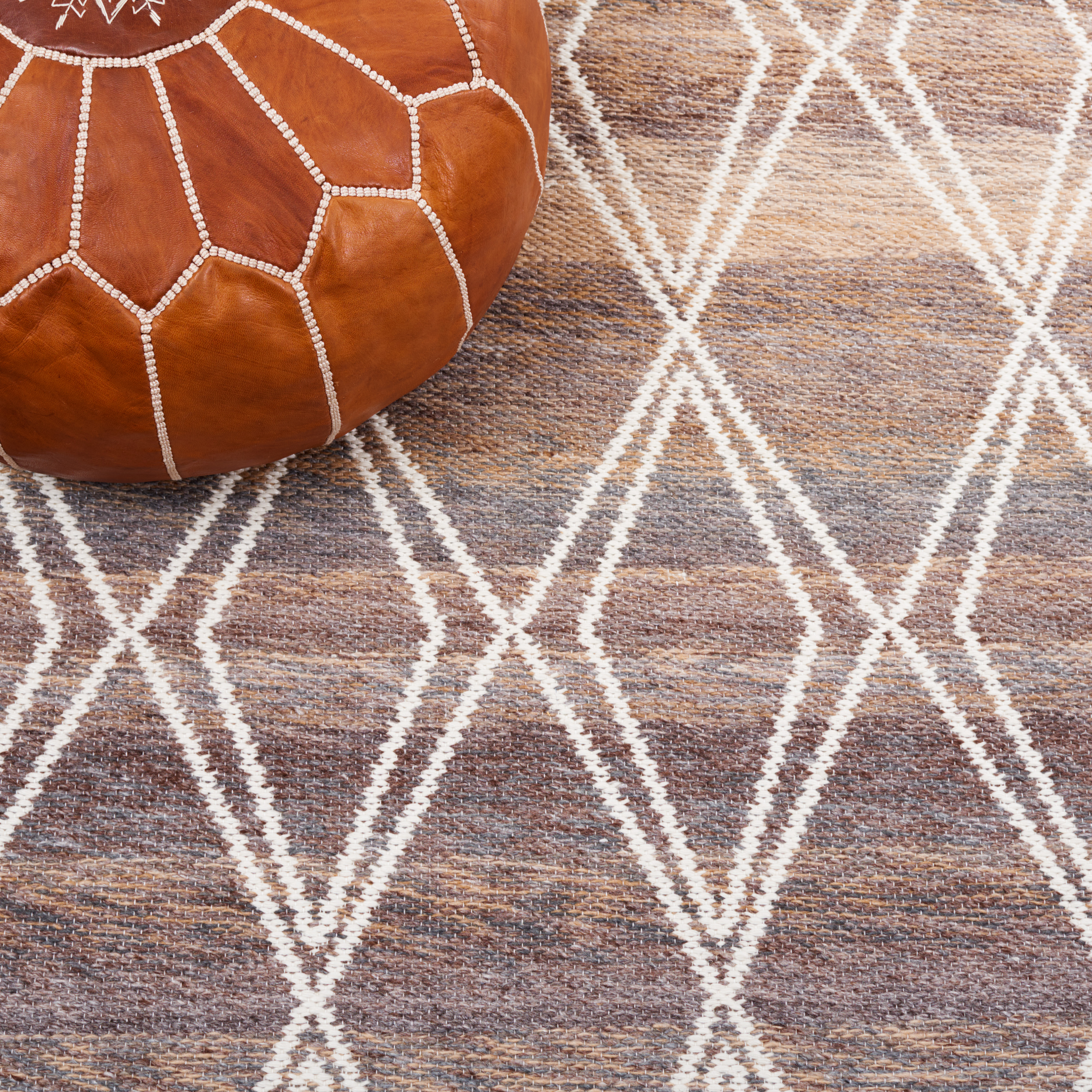 SAFAVIEH Kilim Vincent Diamond Polyester Area Rug, Brown/Grey, 5' x 8'