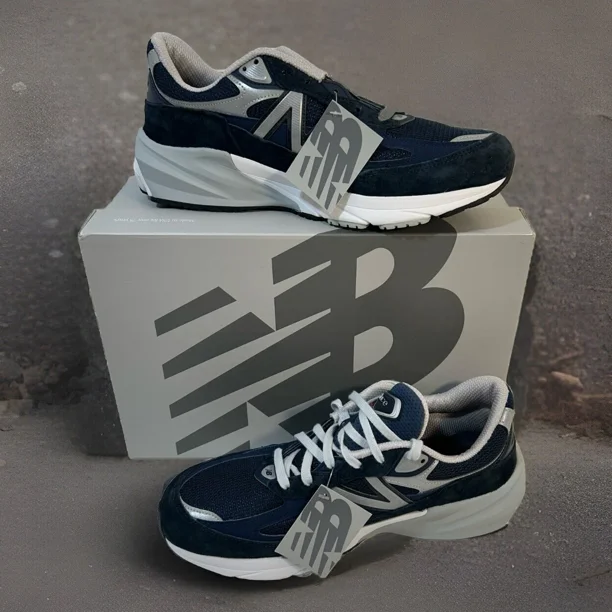 New Balance 990 V6 Sneakers Shoes Men 10 D M99ONV6 Made In USA New NIB Navy Blue