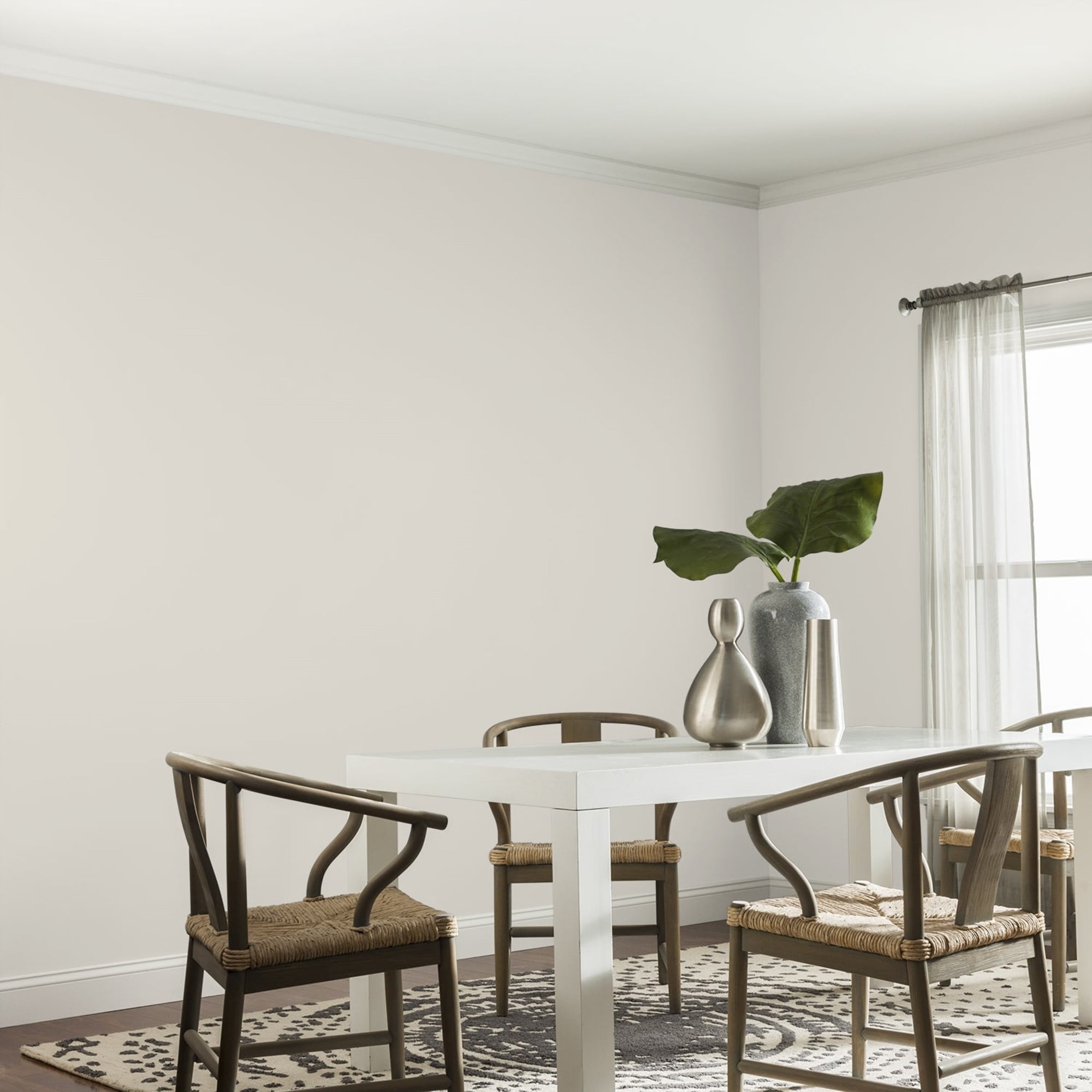 Glidden HEP Silent Smoke / Beige, Eggshell Interior Paint with Primer, 1 Quart