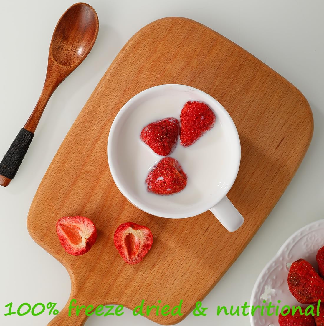 ULTHMOK Freeze-Dried Strawberries, Whole, 4 Oz (114g), 100% Natural, No Additives