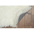 thumbnail image 4 of Linon Faux Lamb Skin Hand Tufted Polyester 3'6"x5'6" Rug in Ivory, 4 of 7