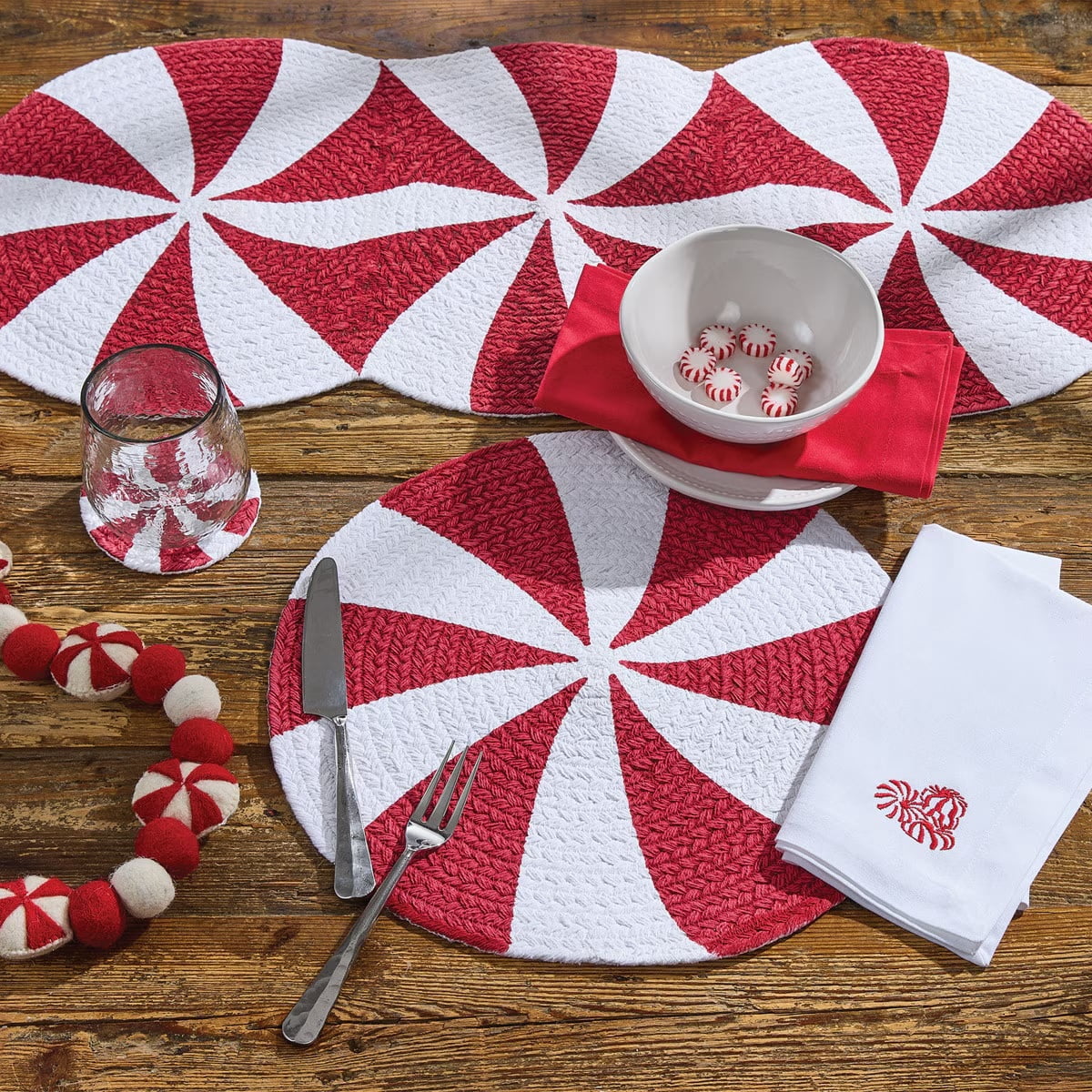 Split P Split P Peppermint Candy Braid Placemat 15" Dia Set Of 4