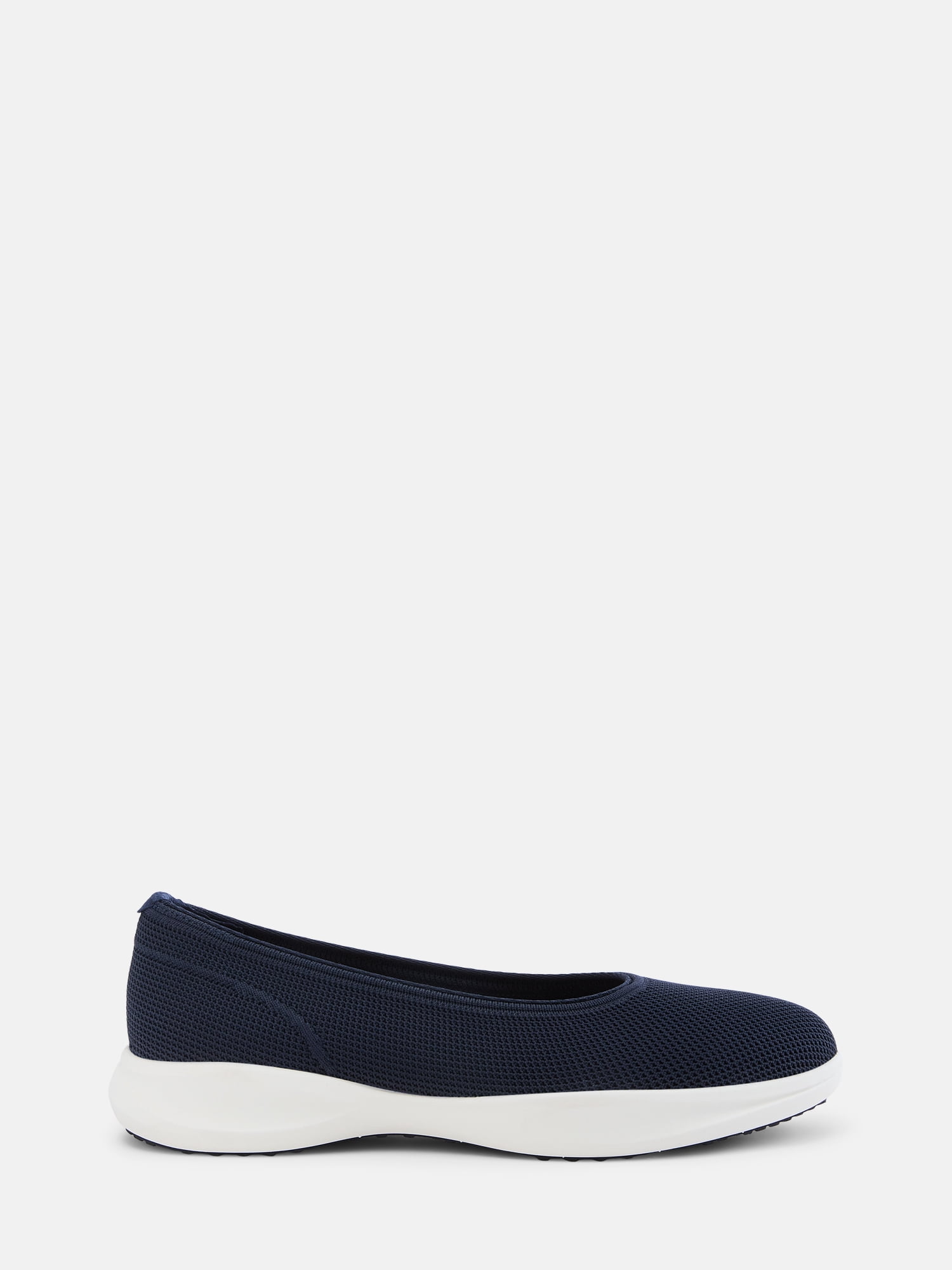 Time and Tru Women's Sporty Comfort Ballet Flats, Wide Width